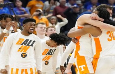 Tennessee Faces Kentucky in NCAA Saturday Basketball